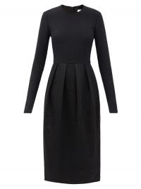 DUNCAN The Petzold pleated twill dress ~ LBD ~ effortless style clothing ~ simplicity in design