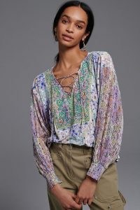 ANTHROPOLOGIE Olivia Printed Top Purple Motif