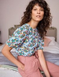 BODEN Hazel Puff Sleeve Top / blue floral short sleeve tops