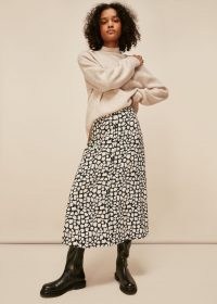 WHISTLES GIRAFFE SKIRT / A-line midi length animal print skirts