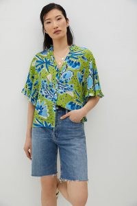 Vera Valley Flutter-Sleeved Buttondown / ruffle trim summer shirts