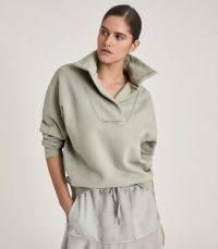 REISS FARLEY SHAWL COLLAR LOUNGEWEAR SWEATSHIRT SAGE / light green collared pullover sweatshirts