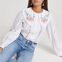 RIVER ISLAND White long sleeve floral embroidered blouse / oversized collar blouses