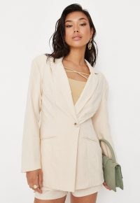 MISSGUIDED ecru linen look fitted blazer ~ women’s neutral single breasted summer blazers