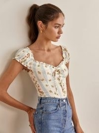 REFORMATION Ogden Top / womens sweetheart neckline tops / women’s floral fashion