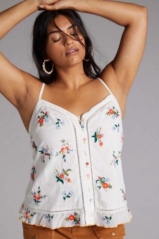 ANTHROPOLOGIE Embroidered Floral Cami / button front camisole / ruffle hem camisoles