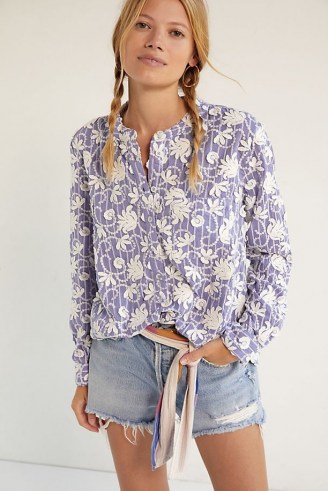 Pilcro The Whitney Trapeze Buttondown Shirt Blue – womens feminine floral shirts