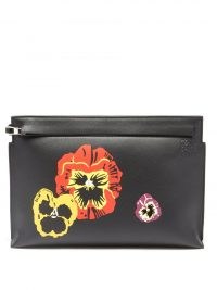 LOEWE Pansy-print black grained-leather pouch / floral clutch bags