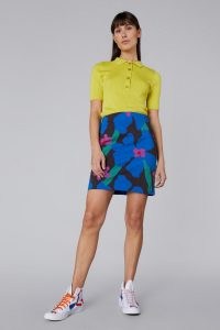 gorman LAWN DAISY MINI SKIRT / bold floral print skirts