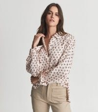 REISS PIA GEOMETRIC PRINTED BLOUSE CREAM ~ womens wardrobe staple ~ women’s casual shirts