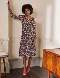 Boden Evelyn Jersey Midi Dress / navy blue floral dresses