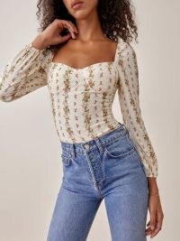 REFORMATION Reign Top Poppyseed / floral long sleeve fitted bust tops