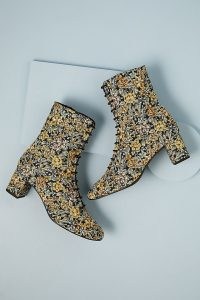 ANTHROPOLOGIE Lace-Up Ankle Boots / floral tapestry-style boots / womens vintage look footwear