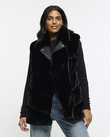 RIVER ISLAND BLACK FAUX FUR BIKER GILET – fluffy high neck gilets – women’s sleeveless winter jackets