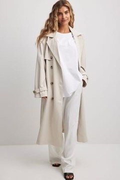 NA-KD Oversized Trenchcoat in Light Beige | women’s classic longline autumn coats | chic outerwear