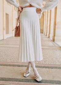 Sézane LEONINE SKIRT in Ecru | off white pleated midi skirts p