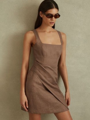 REISS PIPER LINEN PLEAT DETAIL MINI DRESS in BROWN ~ summer occasion dresses