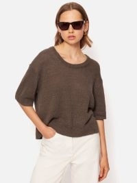 JIGSAW Linen Scoop Neck Knitted T-Shirt in Brown ~ women’s chic tee ~ luxe tops