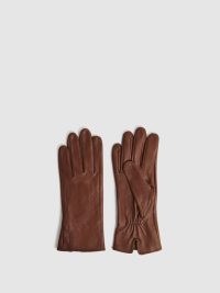 REISS Giselle Leather Ruched Gloves in Tan ~ women’s classic winter accessories