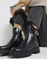 RIVER ISLAND Brown buckle chunky ankle boots ~ women’s casual buckled side zip boot