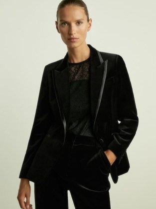 REISS Parisa Velvet Single Breasted Suit Blazer in Black – women’s luxe evening blazers – womens plush jackets