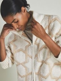 Reiss – Les 100 Ciels Morgan Cashmere-Blend Bouclé Jacket in Neutral / Cream | luxe knitted zip up jackets | luxury winter knitwear