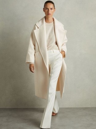 Reiss Bridget Wool-Blend Blindseam Coat in Cream / chic off white longline winter coats