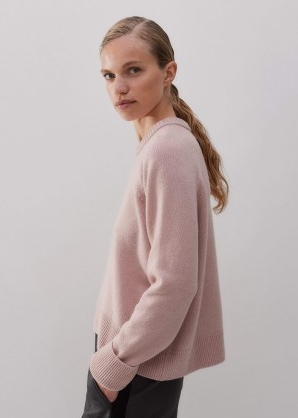 ME and EM Merino Cashmere Curved Hem Jumper + Snood in Smoke Pink ~ ladies luxe jumpers